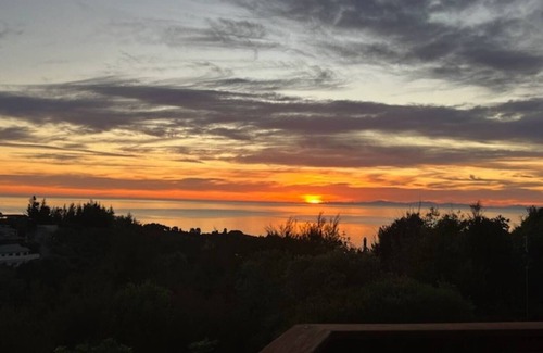 Ngaio Bay House | Affordable Luxury. Something Special 1 bedroom