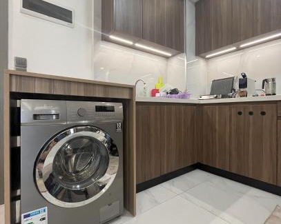 Kigali House | Affordable Luxury Rooms with Pool, Gym and Office Space