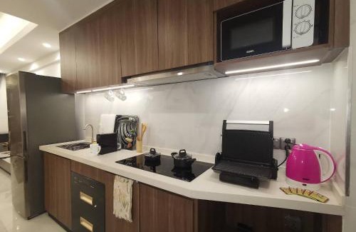 Kigali Apartment | Affordable Luxury Studio with Free Pool, Gym and Office next to Convention Center