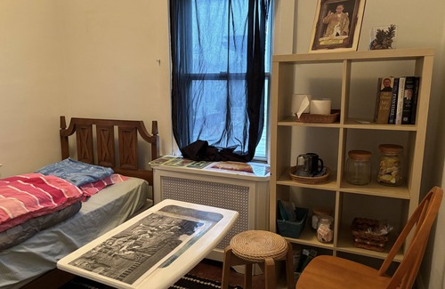 Upper Darby House | Affordable nice place on the suburb of Philadelphia, 15 min on train to city.