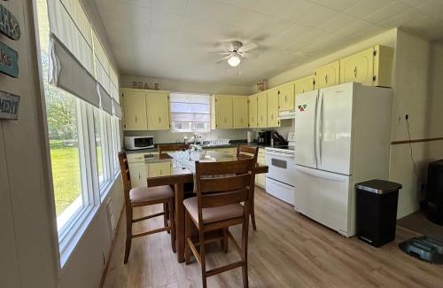 Sauble Beach House | Affordable Sauble Beach Getaway