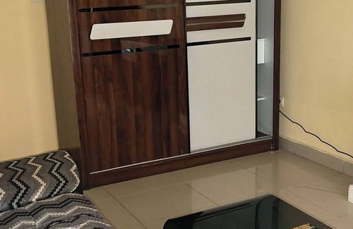 Limete House | Affordable Spacious Apartment in Kinshas
