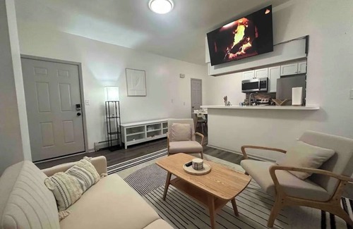 Rotterdam Apartment | Affordable Stay Near Proctors-A8