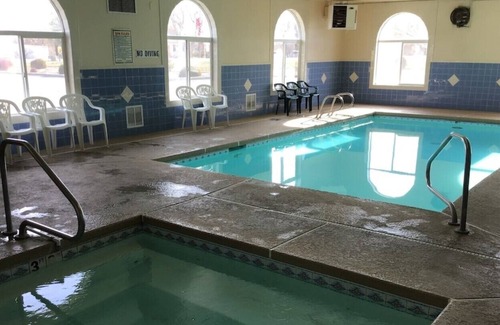 Vernal House | Affordable Studio at Horizon Hotel
