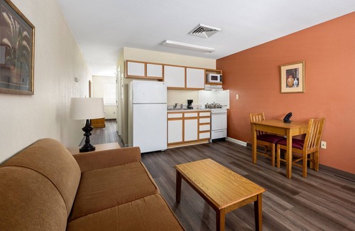 Rocky Mount Hotel | Affordable Suites Rocky Mount