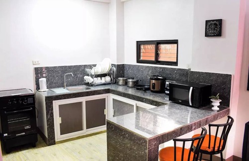 Santa Rosa House | Affordable transient w/fast wifi and unliNetflix