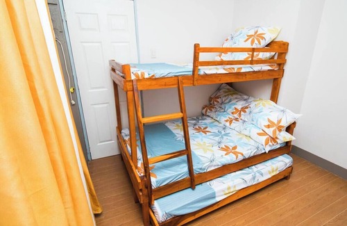 Santa Rosa House | Affordable transient w/fast wifi and unliNetflix