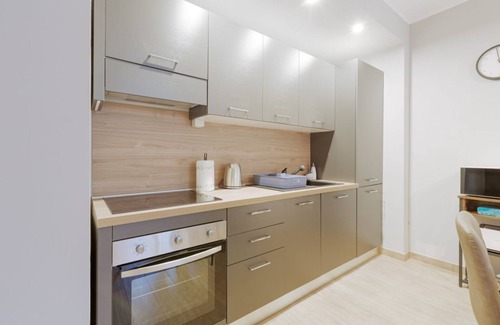 Affori House | Affori M3 - Modern and Cozy Studio Apartment
