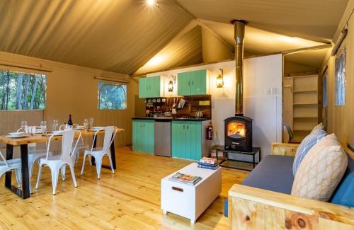 Rustenburg Cabin | AfriCamps at Milorho