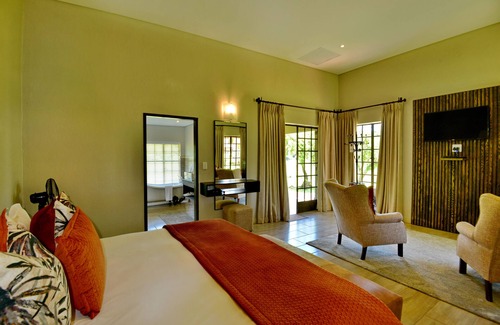 Magaliesberg Cabin | African Hills Safari Lodge & Spa