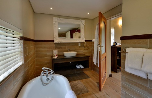 Magaliesberg Cabin | African Hills Safari Lodge & Spa