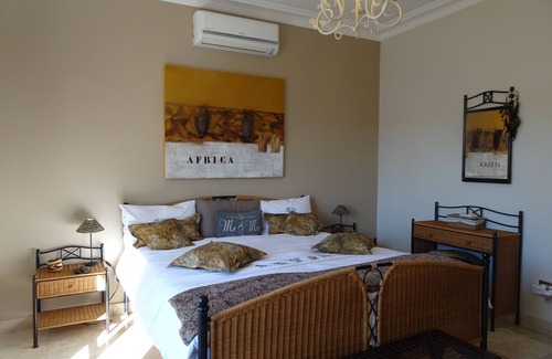 Durbanville Bed & Breakfast | African Room Guesthouse