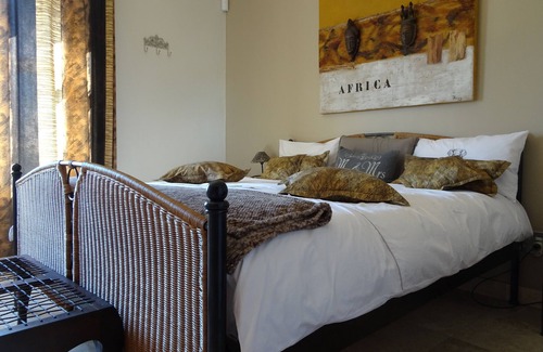 Durbanville Bed & Breakfast | African Room Guesthouse
