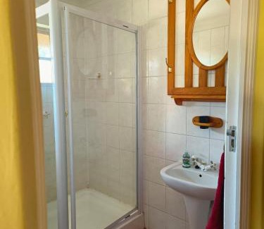 Deneysville Apartment | African Shore Guesthouse