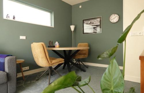 Terwolde Apartment | African Tree