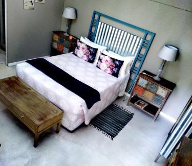 Mookgopong House | Africas Eden Guesthouse