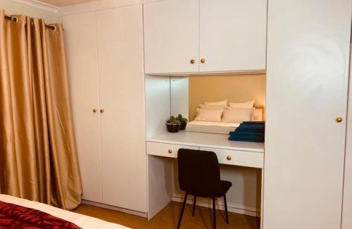 Parkwood House | Afrikawisa@Rosebank