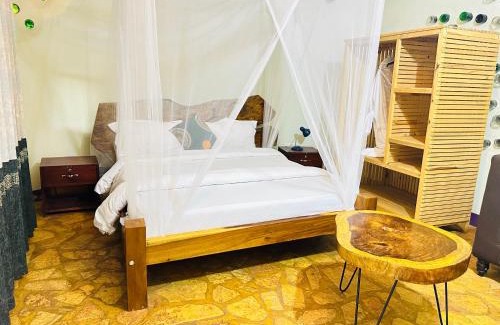 Jinja House | Afro Smile Hotel & Guest House