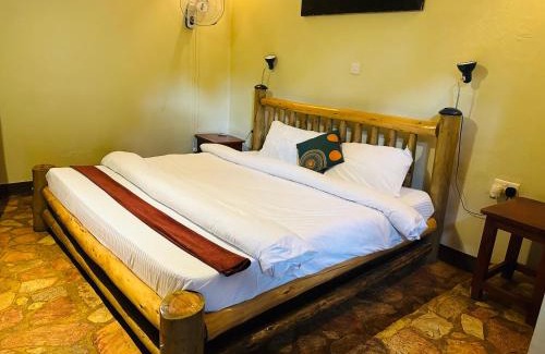 Jinja House | Afro Smile Hotel & Guest House