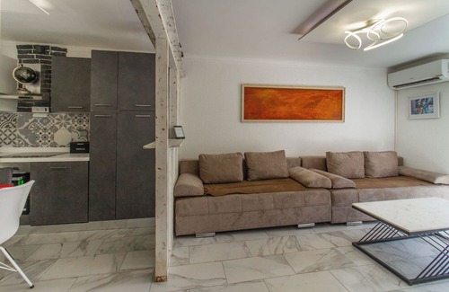 Bakar Bed & Breakfast | Afrodita