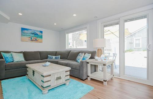Plymouth House | After Dune Delight