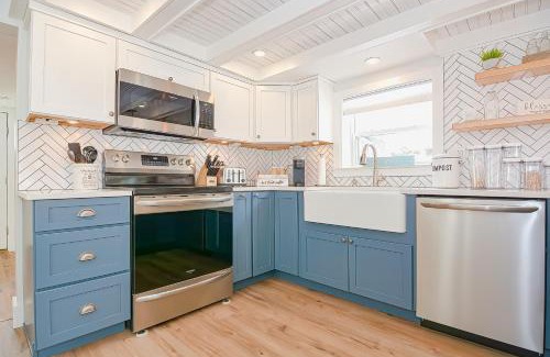 Plymouth House | After Dune Delight