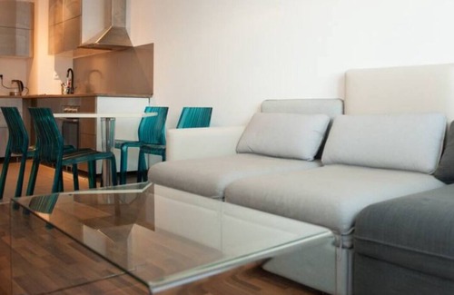 Ruzinov Apartment | After Eight Apartment