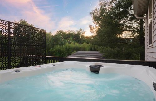 Afton House | Afton Clubhouse