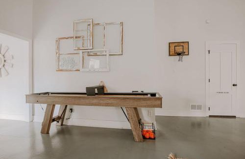 Afton House | Afton Clubhouse