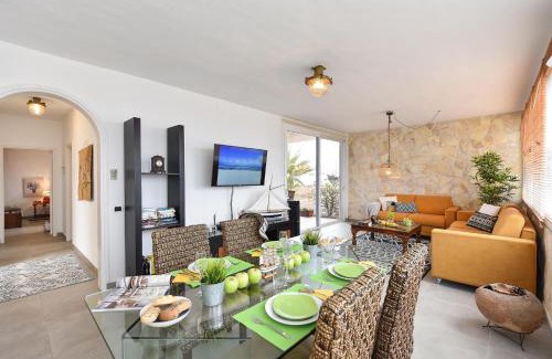 Agaete House | Agaete Beach Rental at Volcanic Natural Pools by VillaGranCanaria