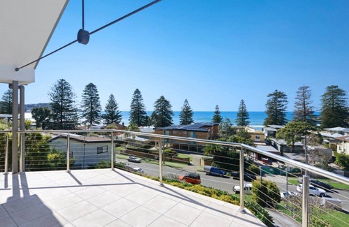 Avoca Beach House | Agave Cove - Great Spot in the Heart of Avoca!