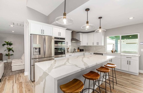 Avant House | Agave on Cactus|Private Pool|Firepit|Sleeps 10
