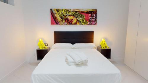 Caleta de Velez Apartment | Agd Living 1