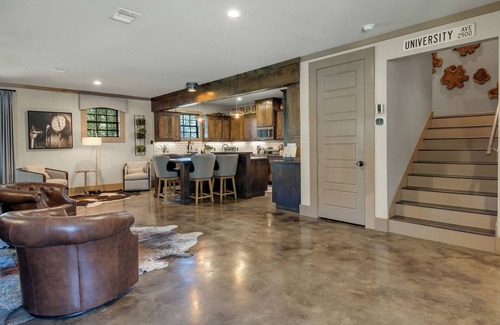 College Park House | Aggieland Home