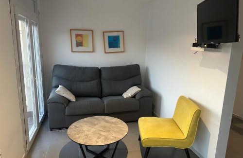 Roses Town Center Apartment | Agi Solimar Atico
