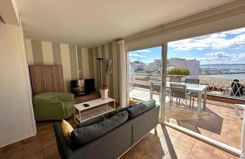 Roses Town Center Apartment | Agi Solimar Atico
