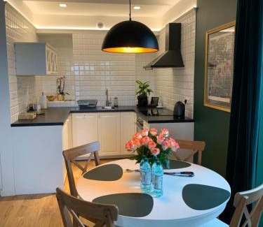 Piasek Południe Apartment | AGIHOME Rajska 3 Apartments