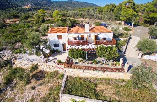 Votsi House | Agnanti Villas 2