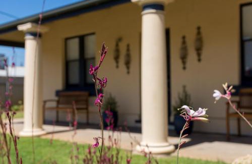 Lacepede Bed & Breakfast | Agnes Cottage Bed & Breakfast