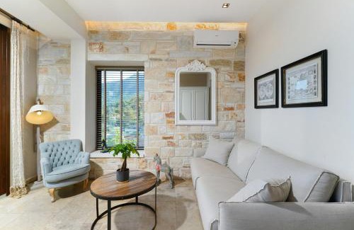 Koinira Apartment | Agorastos Suites