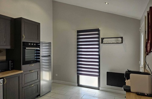 Saint-Victoret House | Agréable Logement Avec Terrasse