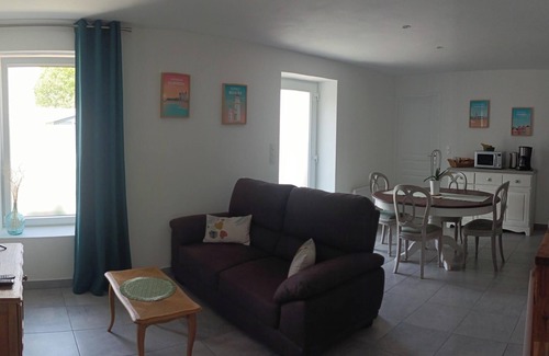 Locmaria-Grand-Champ House | Agréable Maison à la Campagne Proche de la Ville Pour 5/6 Pers