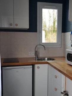 Chamvres Villa | Agréable petite maison proche Joigny