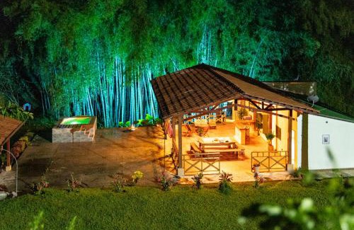 Alegrias Ski Chalet | Agradable cabaña cafetera con jacuzzi a 12 min del centro de pereira