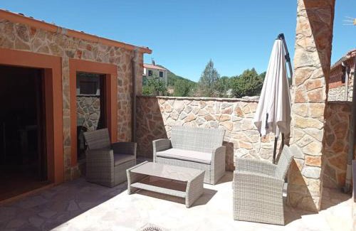 Espejon House | Agradable casa antigua reformada con patio