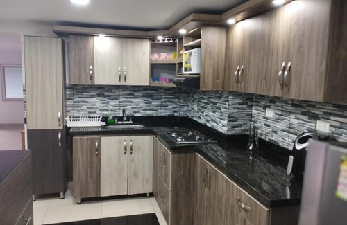 Envigado House | Agradable Casa De Campo, Cerca a medellin.