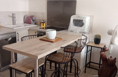 Roaix House | Agreable Maison DE Village Tout Confort