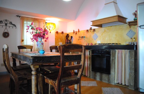 Tracino Villa | Agriresort "La Casa Dei Fiori"