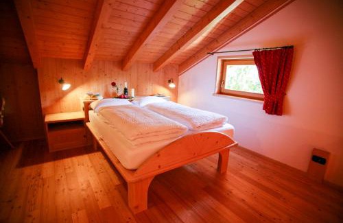 Roncegno House | Agritur Dal Fior La Casa nel Bosco
