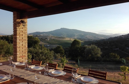Montalto delle Marche Apartment | Agriturismo IL VECCHIO ACERO